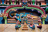 The great Chola temples of Tamil Nadu - The Sri Ranganatha Temple of Srirangam. Detail of the decorations of the mandapa at the entrance of the temple (southern branch of the fourth courtyard).